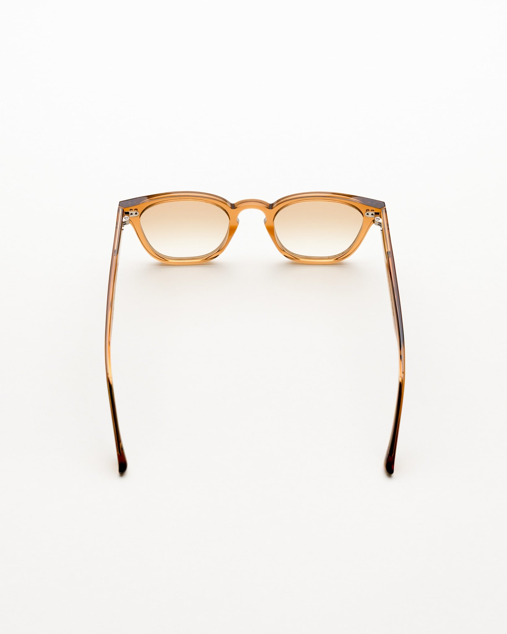 River Cola - brown gradient lens