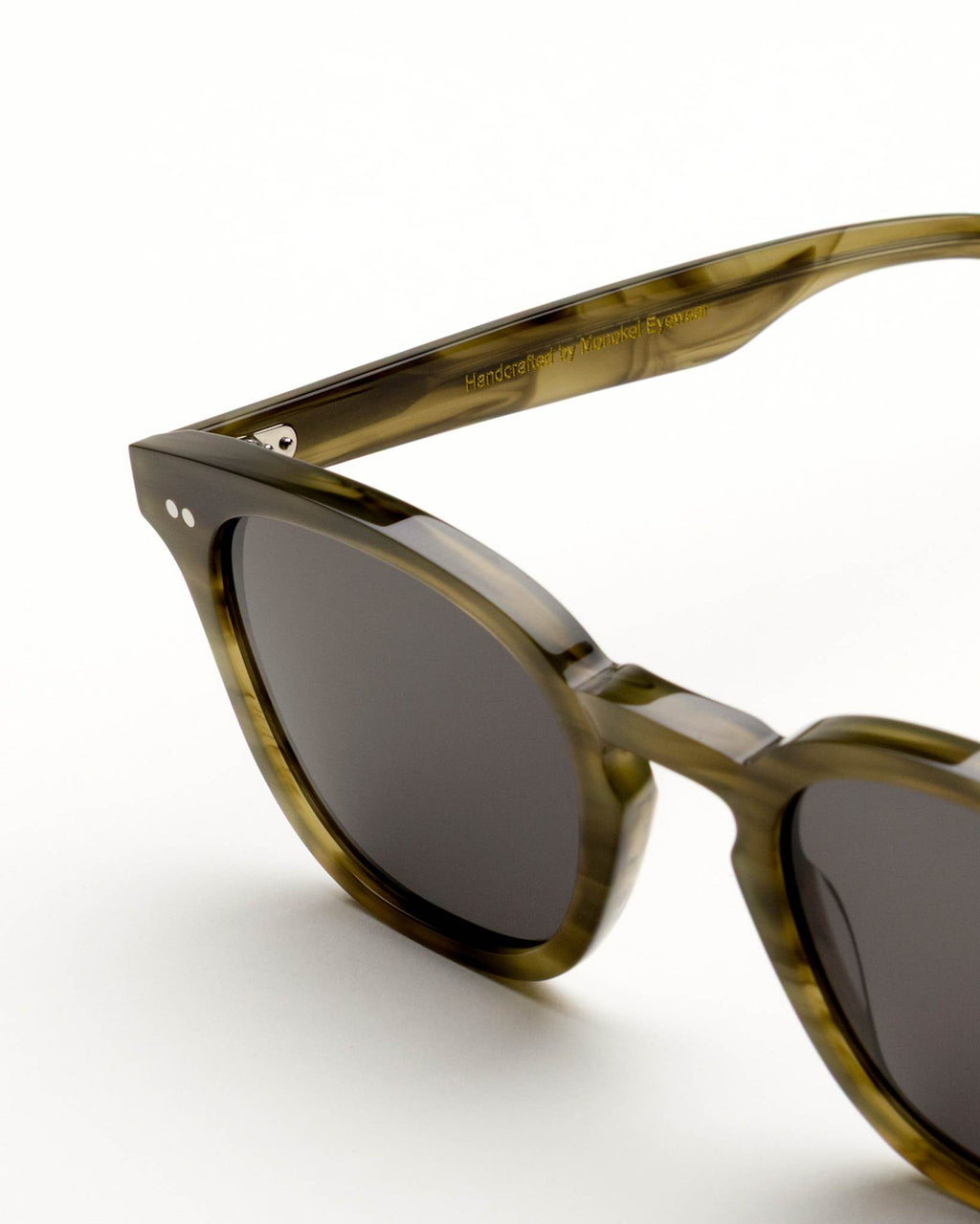 River Olive Demi - grey solid lens