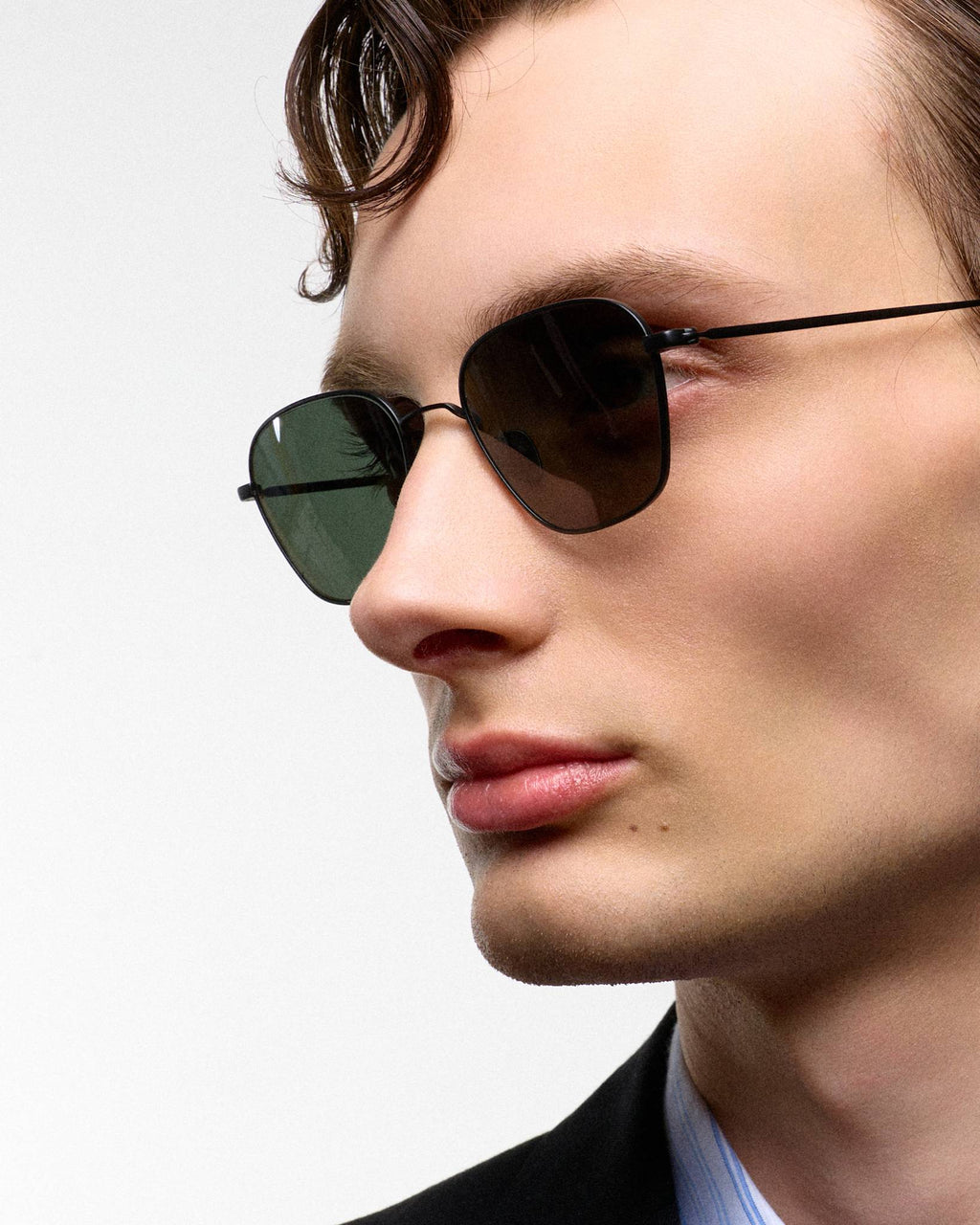 Otis Black - green solid lens