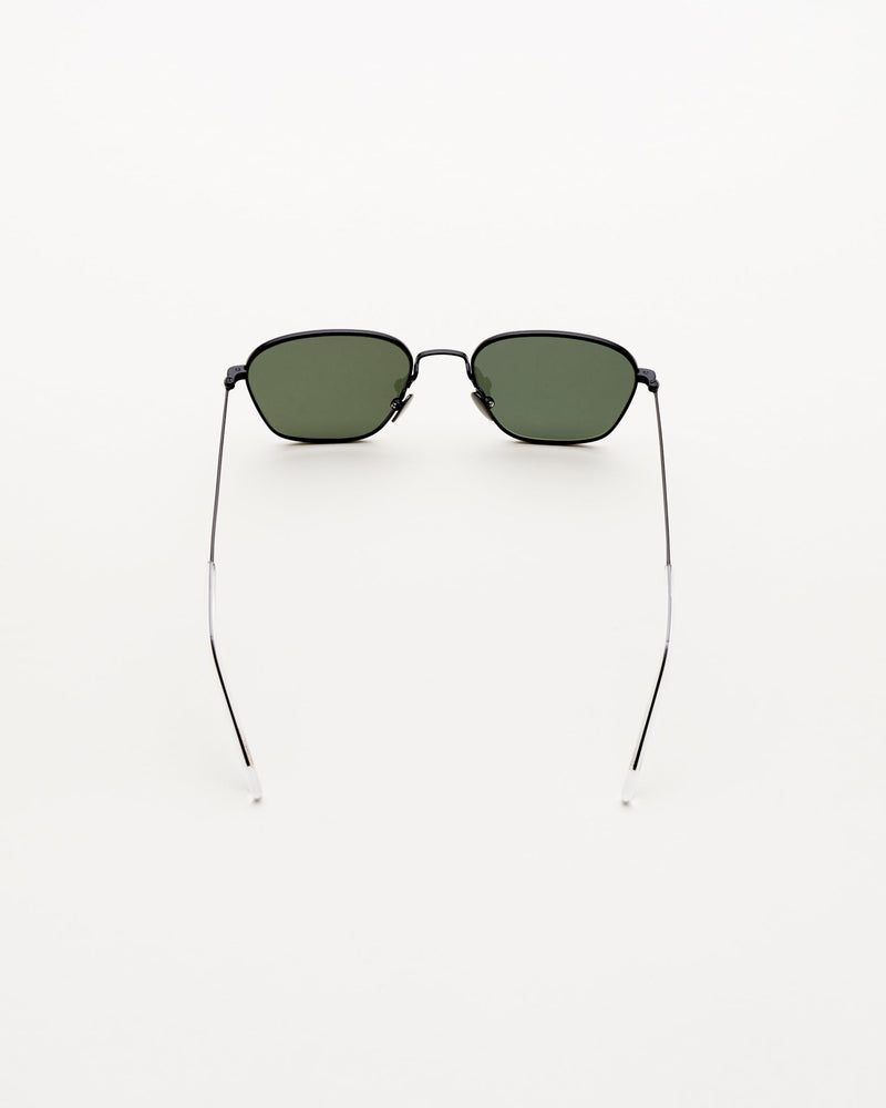 Otis Black - green solid lens