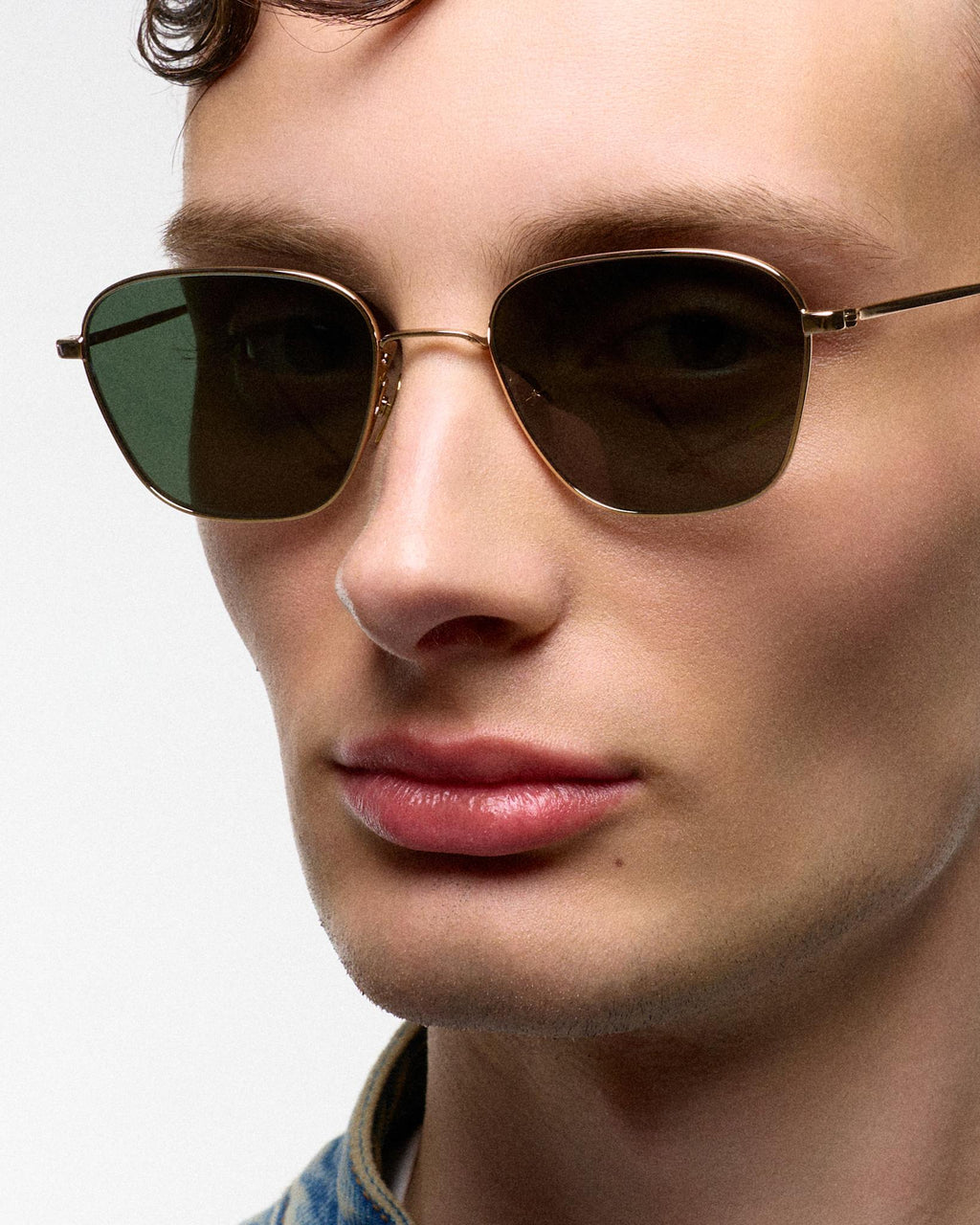 Otis Gold - green solid lens