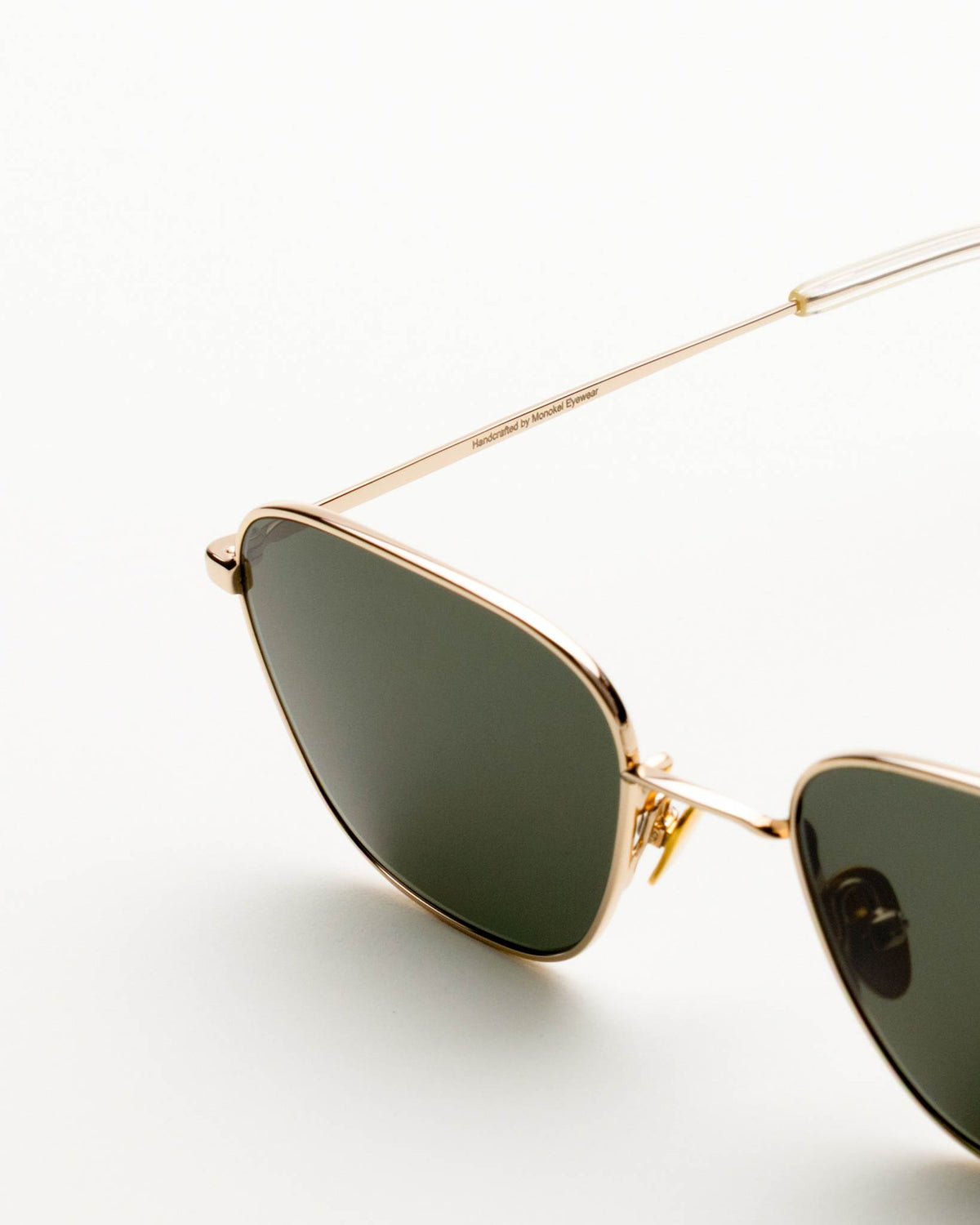 Otis Gold - green solid lens