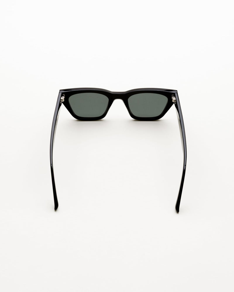 Memphis Black - green solid lens