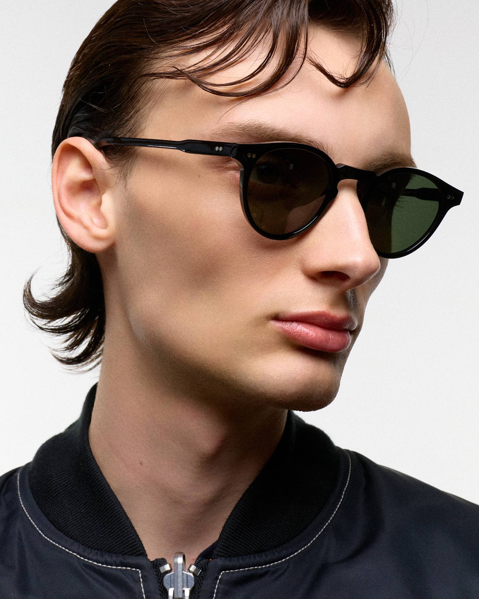 Forest Black - green solid lens