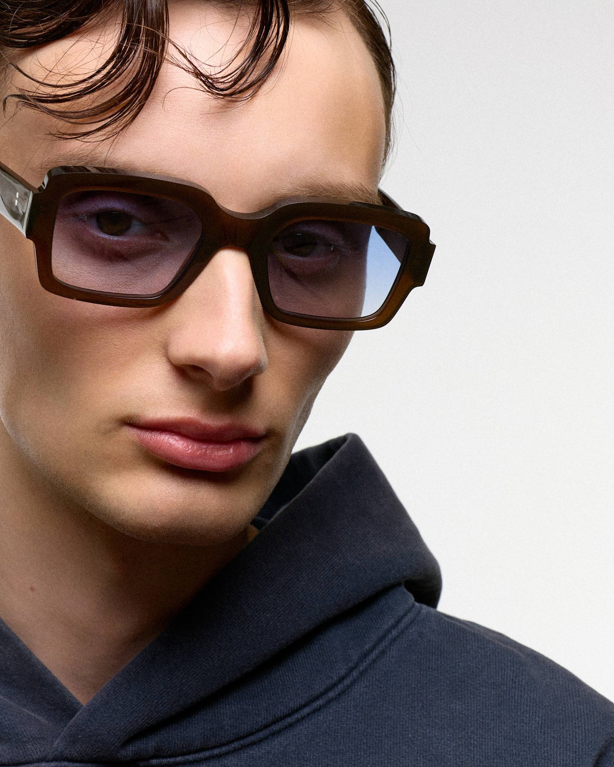 Apollo Chocolate - blue gradient lens