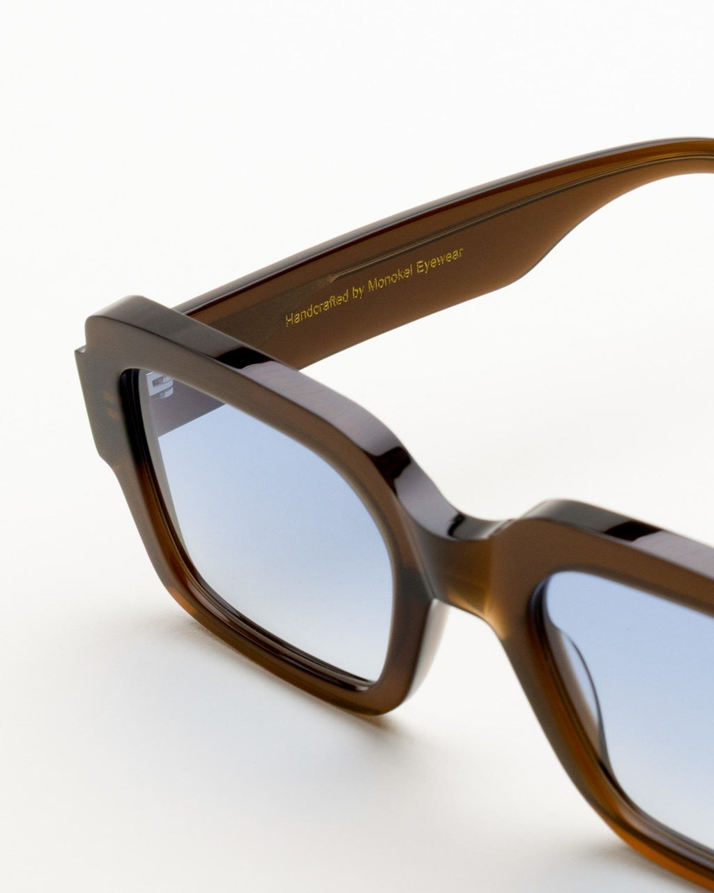Apollo Chocolate - blue gradient lens