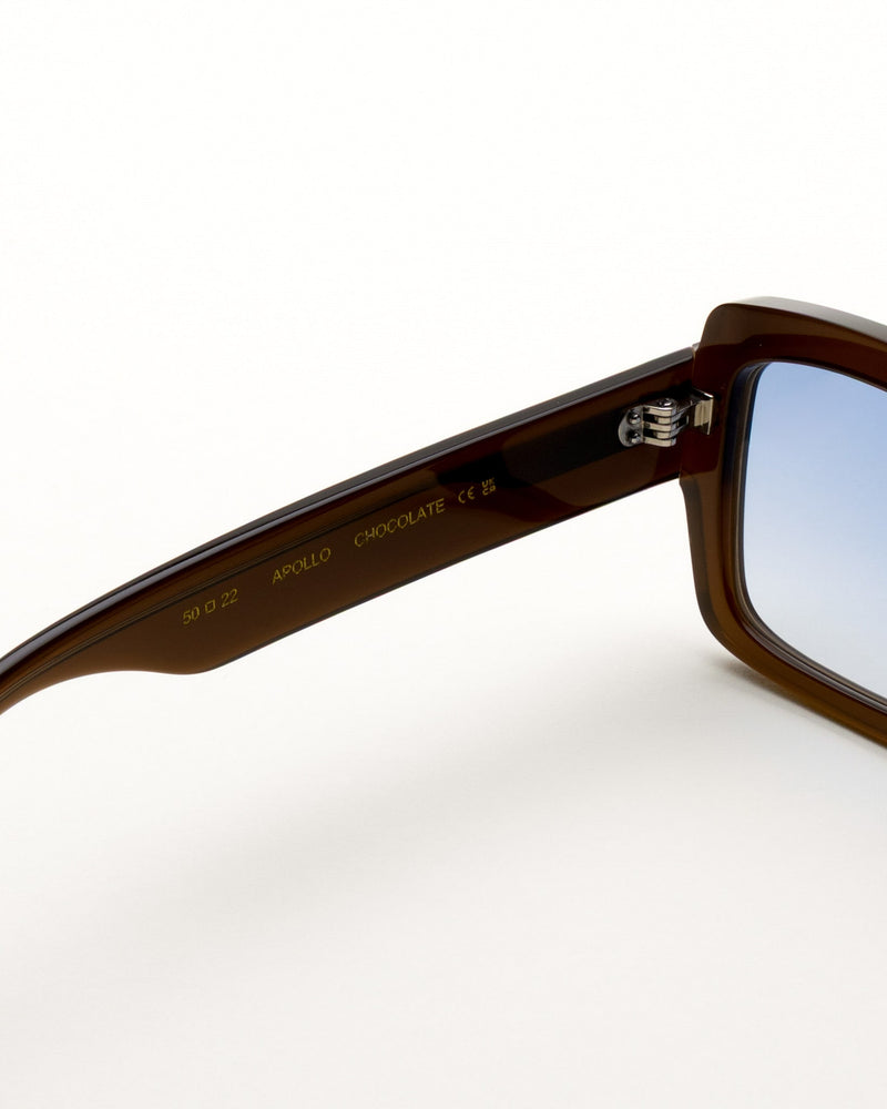 Apollo Chocolate - blue gradient lens