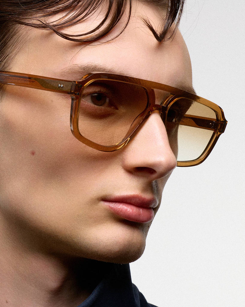 Jet Cola - brown gradient lens