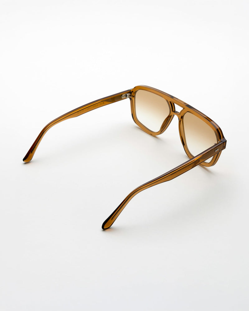 Jet Cola - brown gradient lens