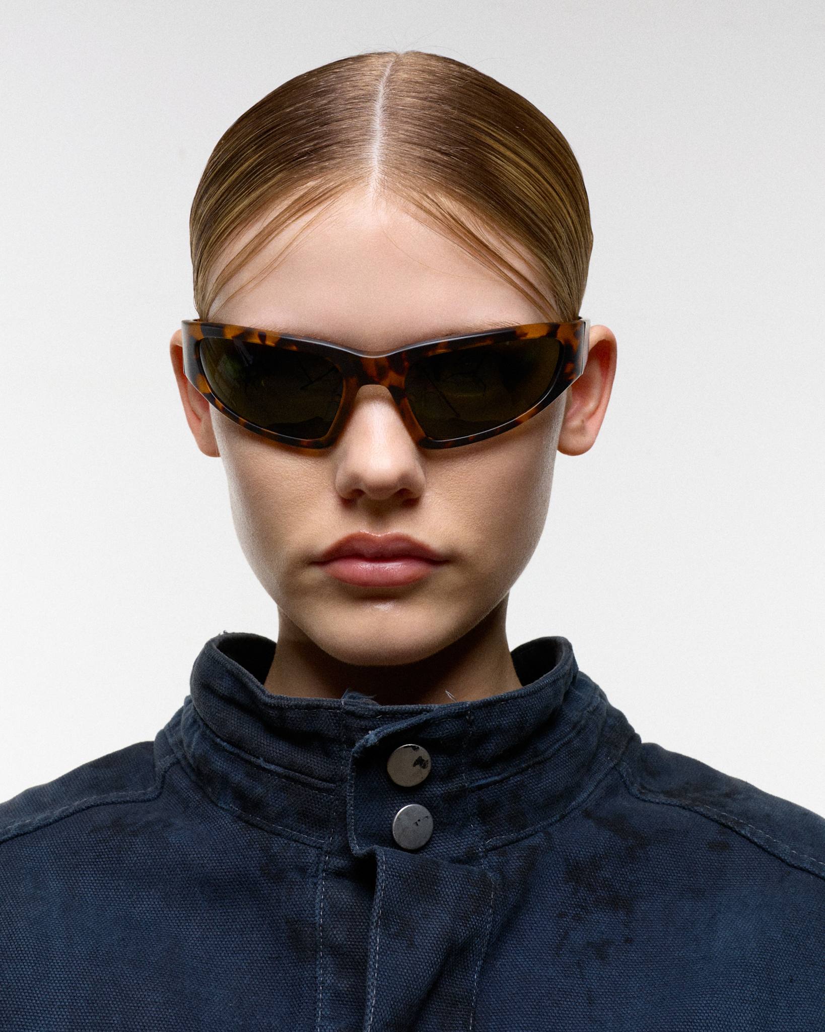Crow matt Havana - green solid polarized lens