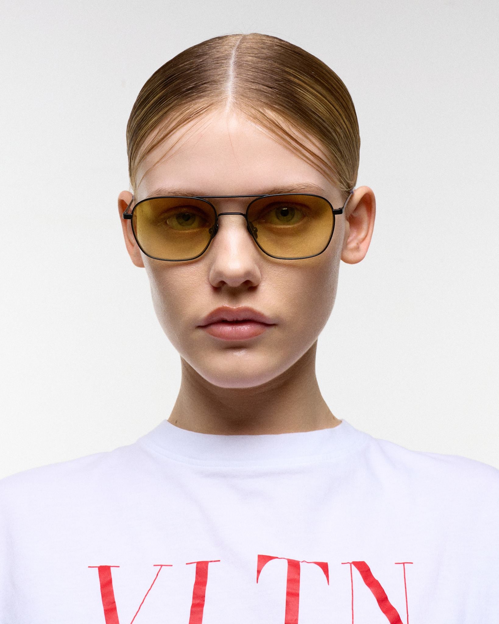 Dion matt Black - yellow gradient lens