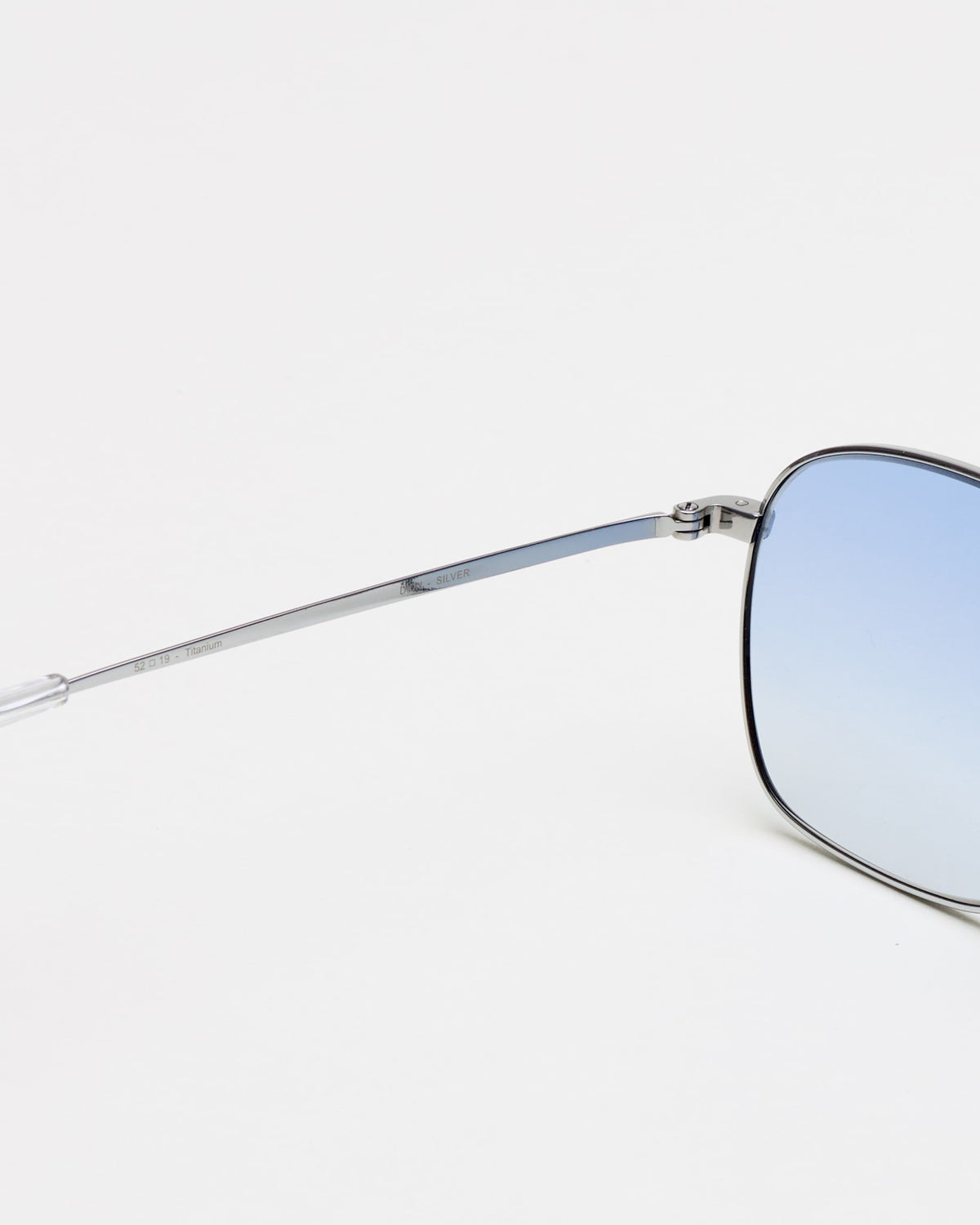 Dion Silver - blue gradient lens