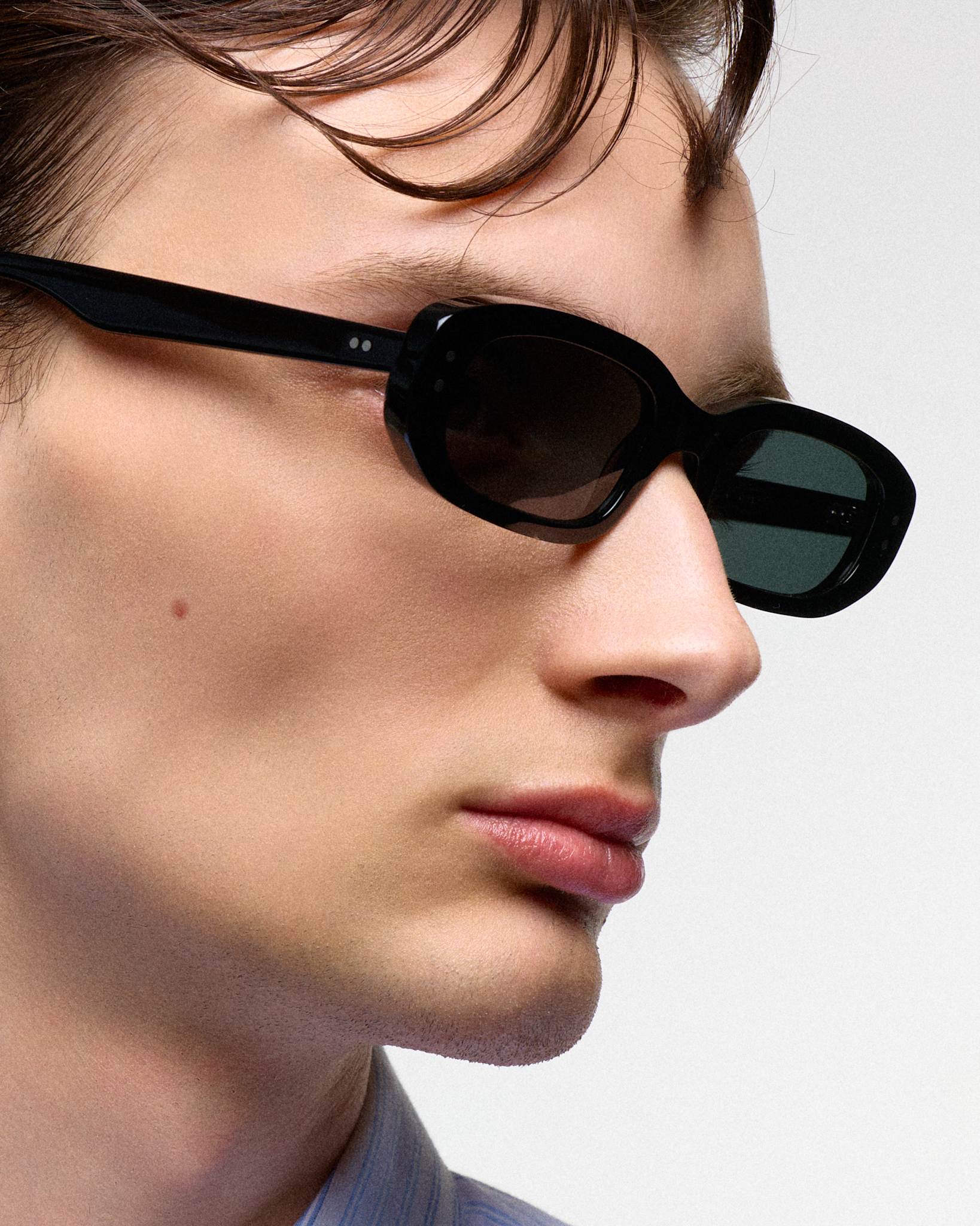 April Black - green solid lens