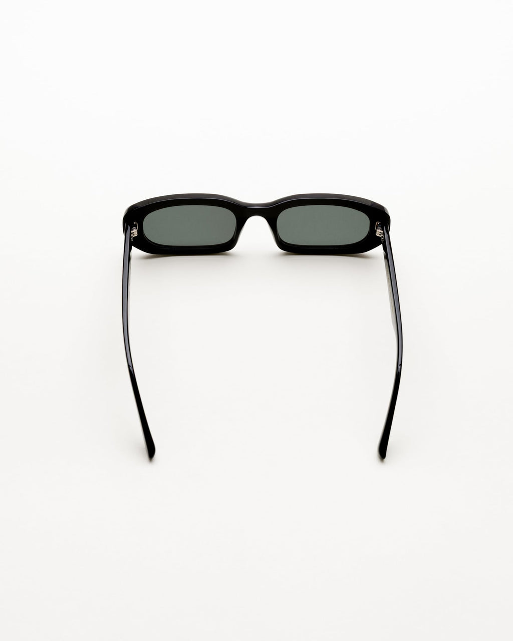 April Black - green solid lens