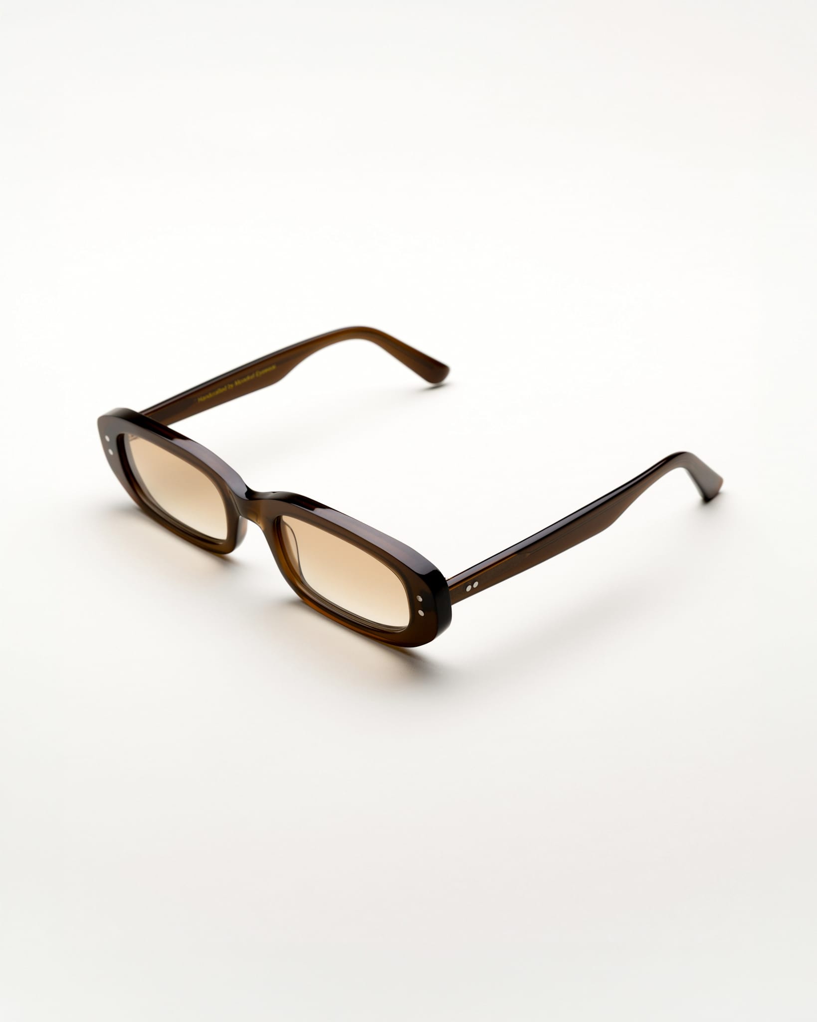 April Chocolate - brown gradient lens