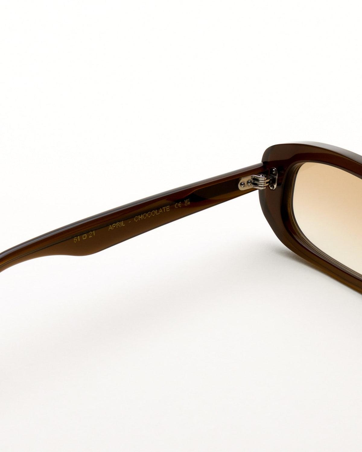 April Chocolate - brown gradient lens