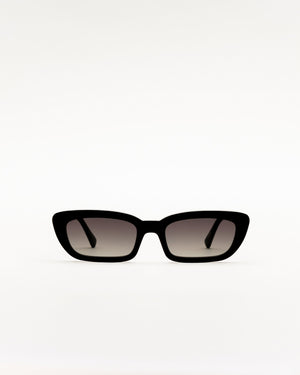 Nova Black - grey gradient lens