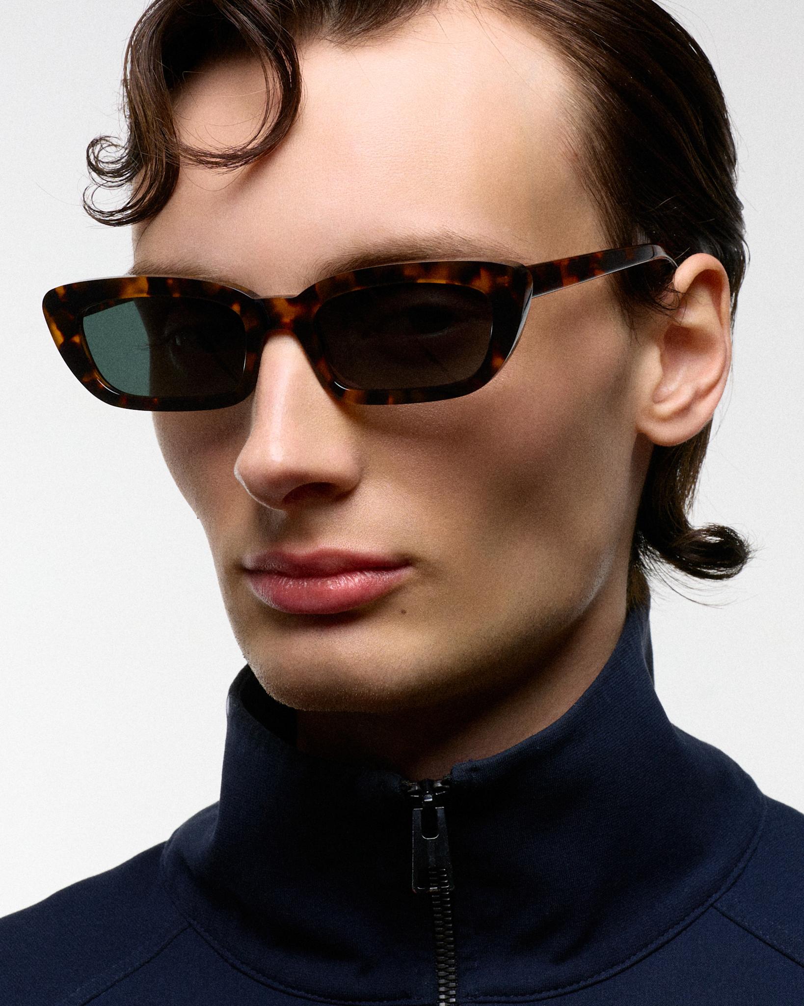 Nova Havana - green solid lens