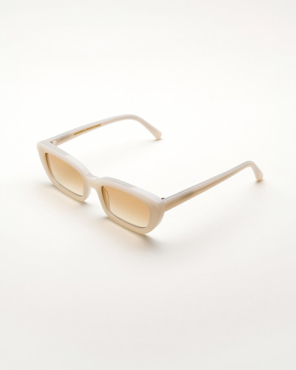 Nova Pearl - brown gradient lens