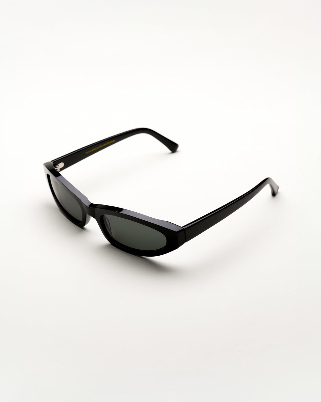 Miles Black - Green solid lens