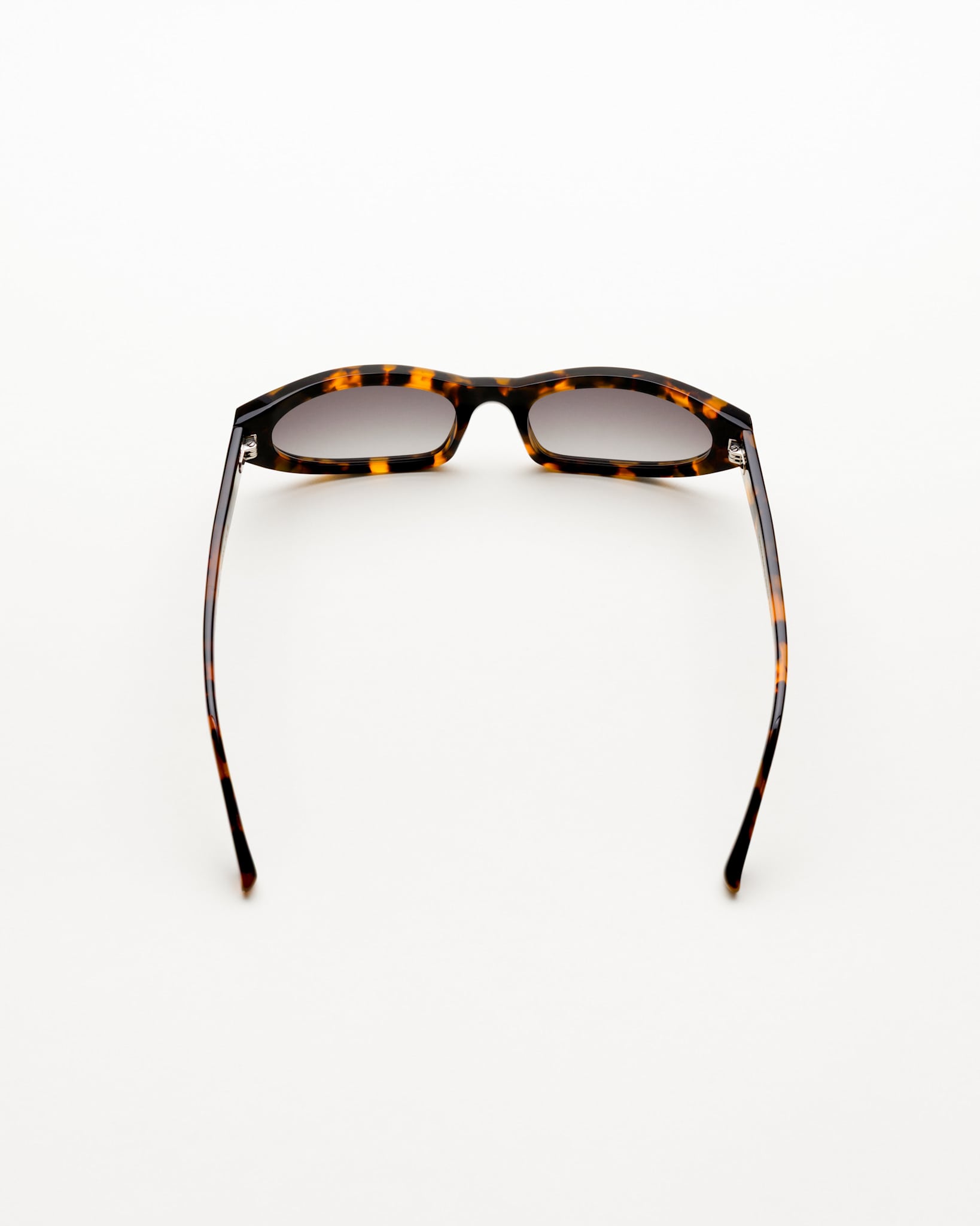 Miles Havana - grey gradient lens