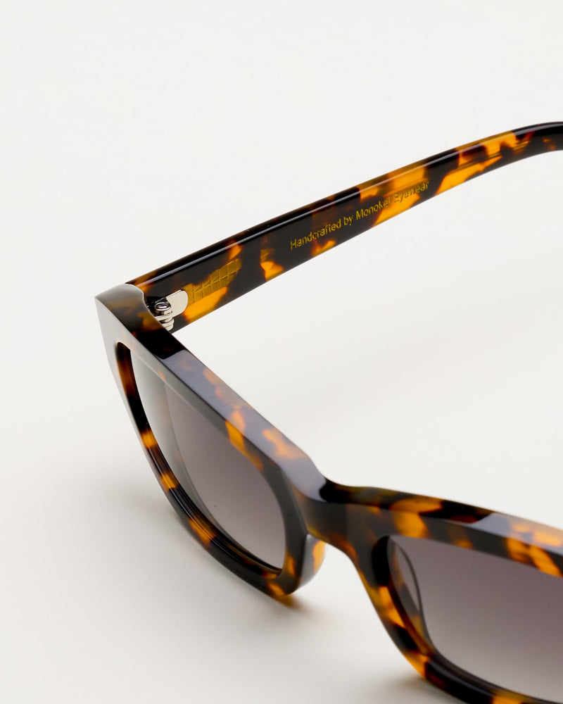 Miles Havana - grey gradient lens