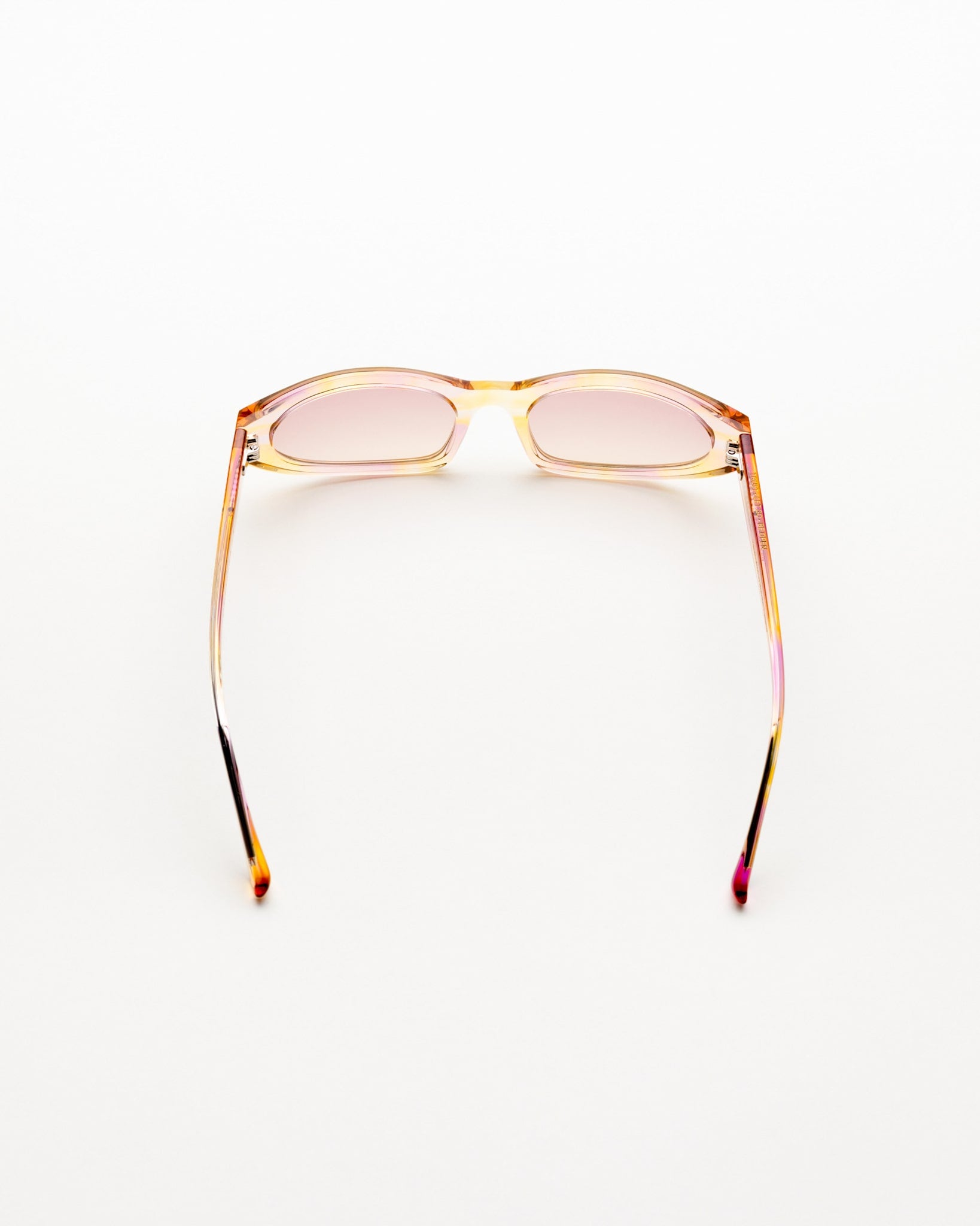 Miles Laguna Beach Yellow - rose gradient lens