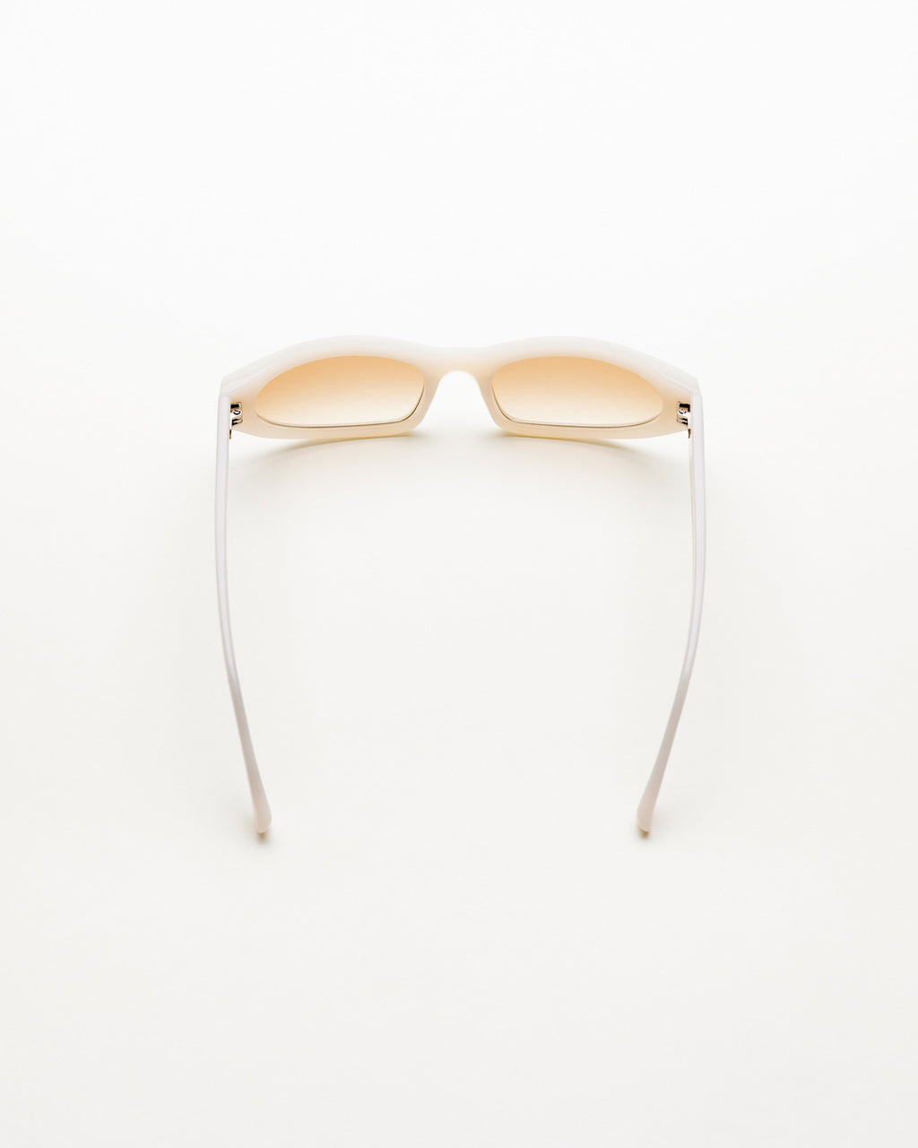 Miles Pearl - brown gradient lens