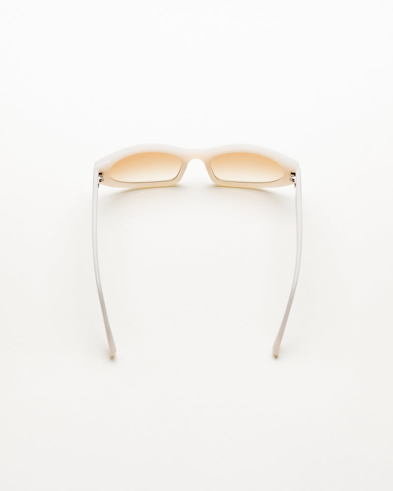 Miles Pearl - brown gradient lens