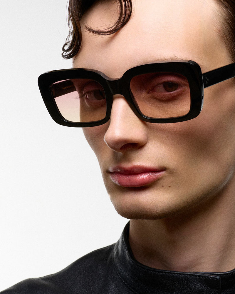 Molly Black - rose gradient lens