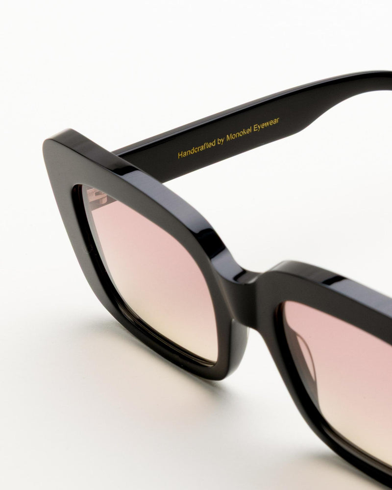 Molly Black - rose gradient lens
