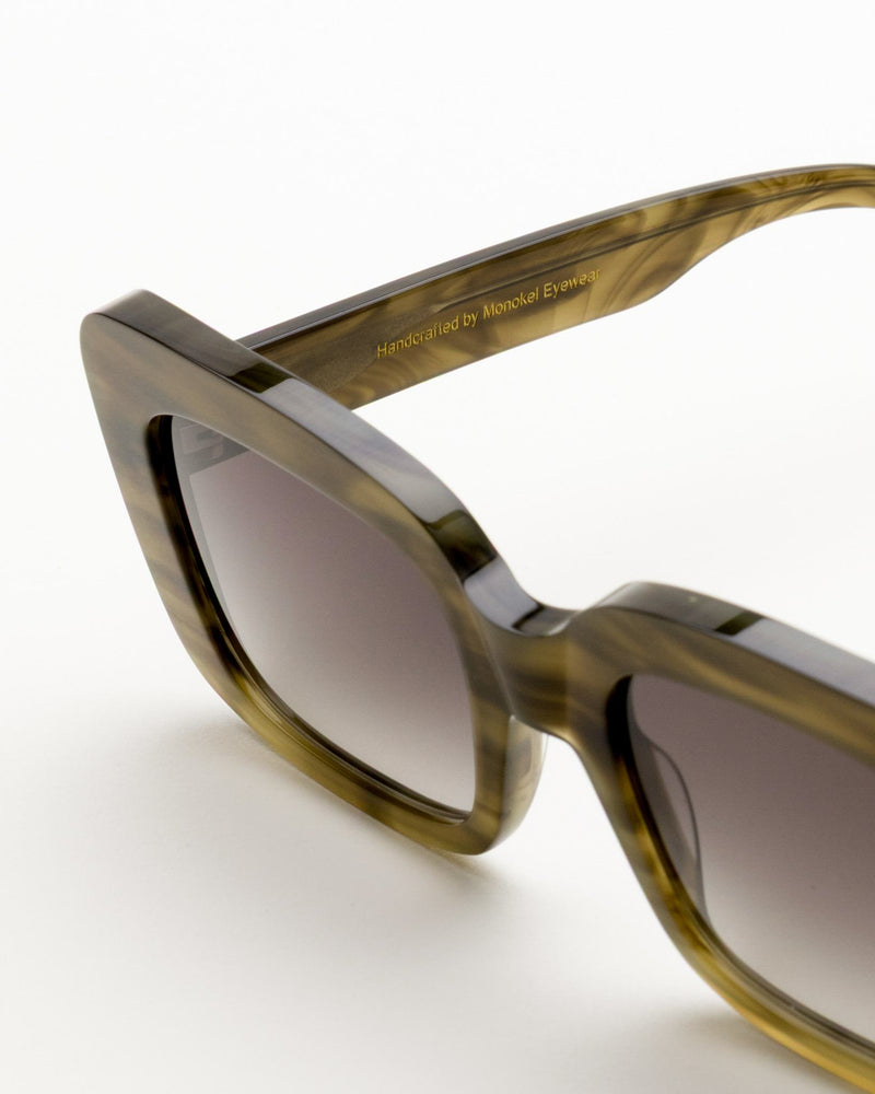 Molly Olive Demi - grey gradient lens
