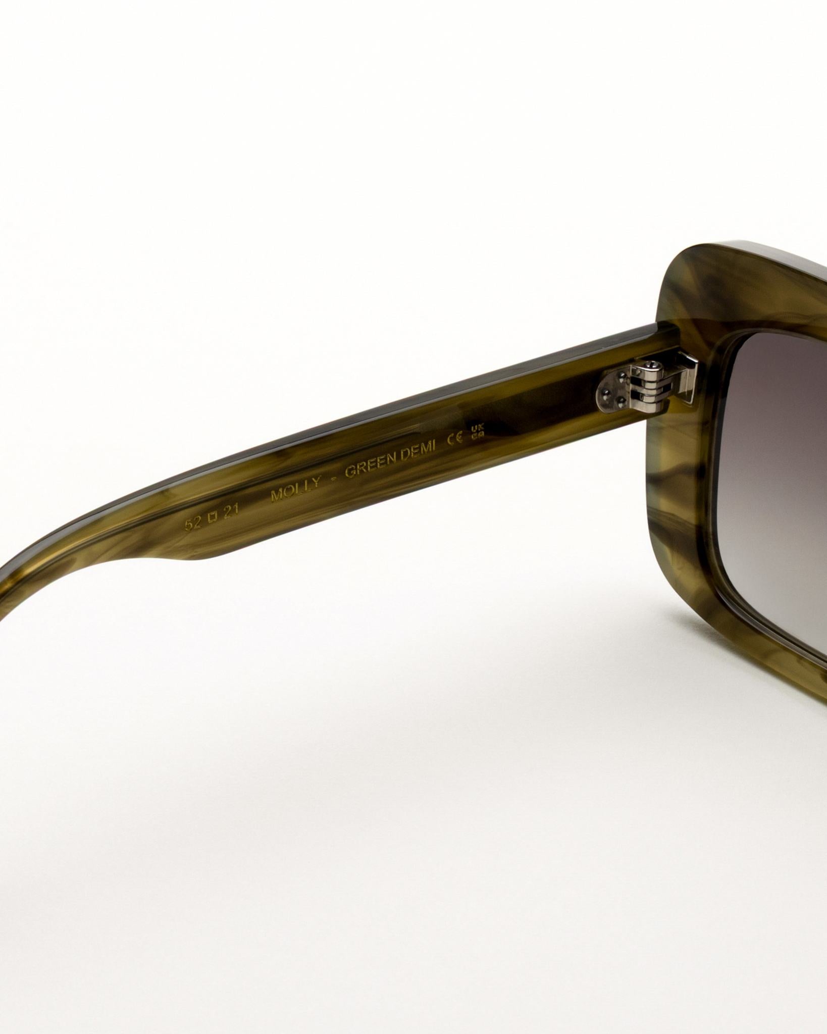 Molly Olive Demi - grey gradient lens