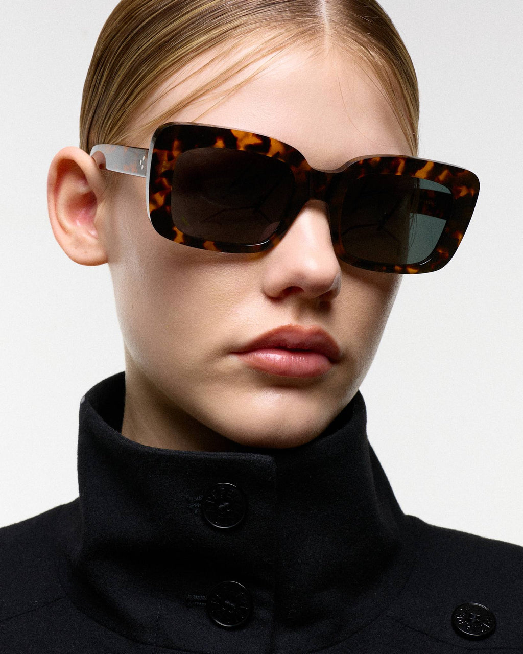 Molly Havana - green solid lens