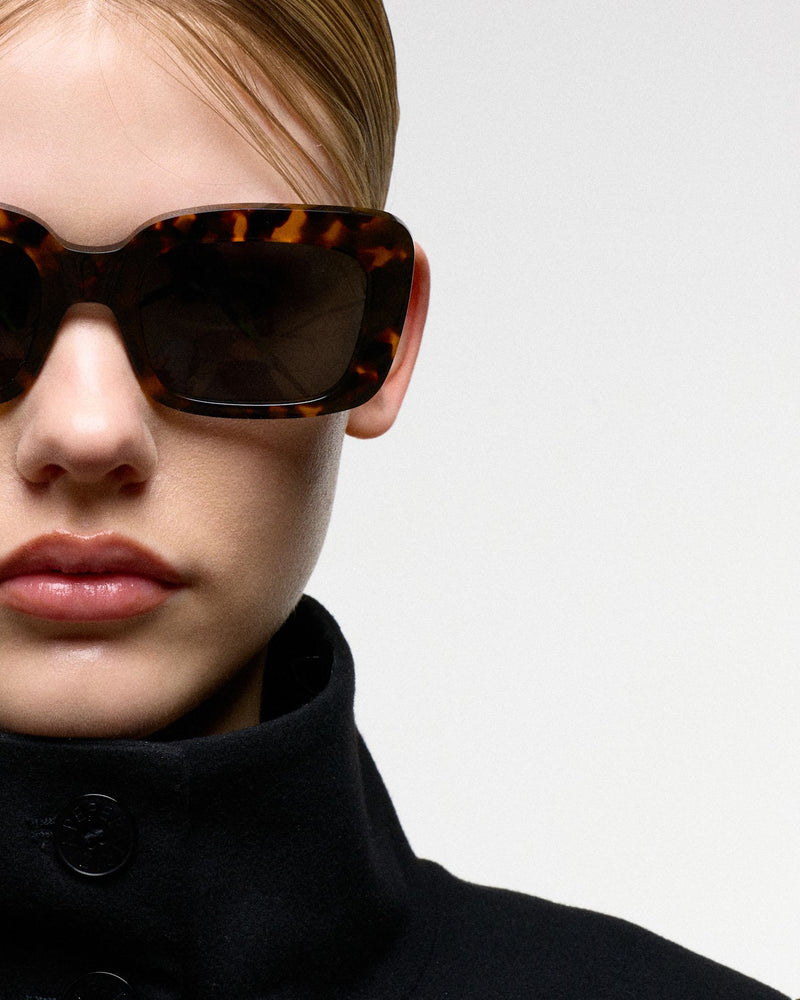 Molly Havana - green solid lens