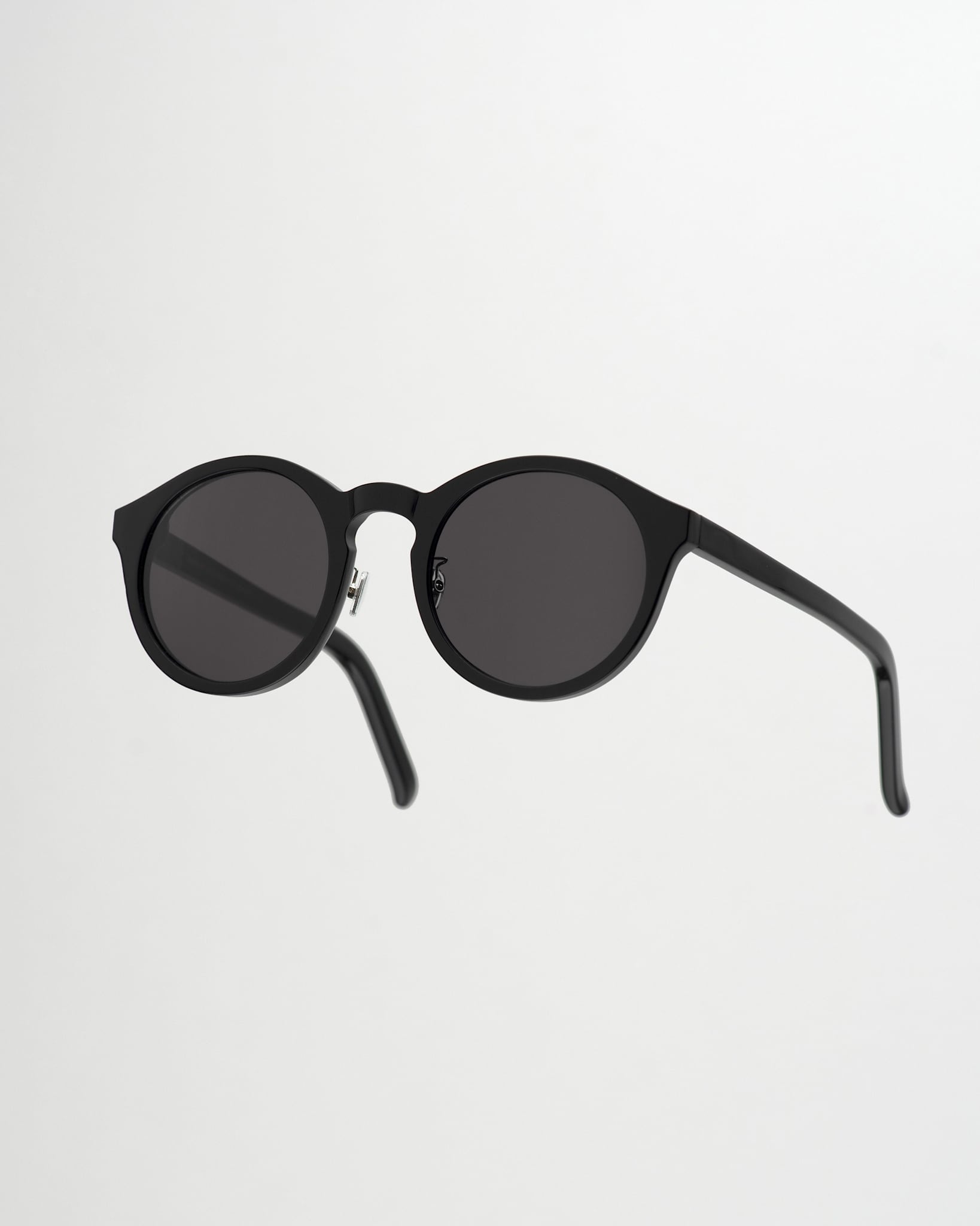 Barstow Black - grey solid lens