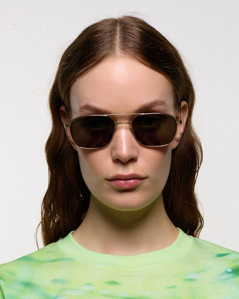 Dion Gold - green solid lens