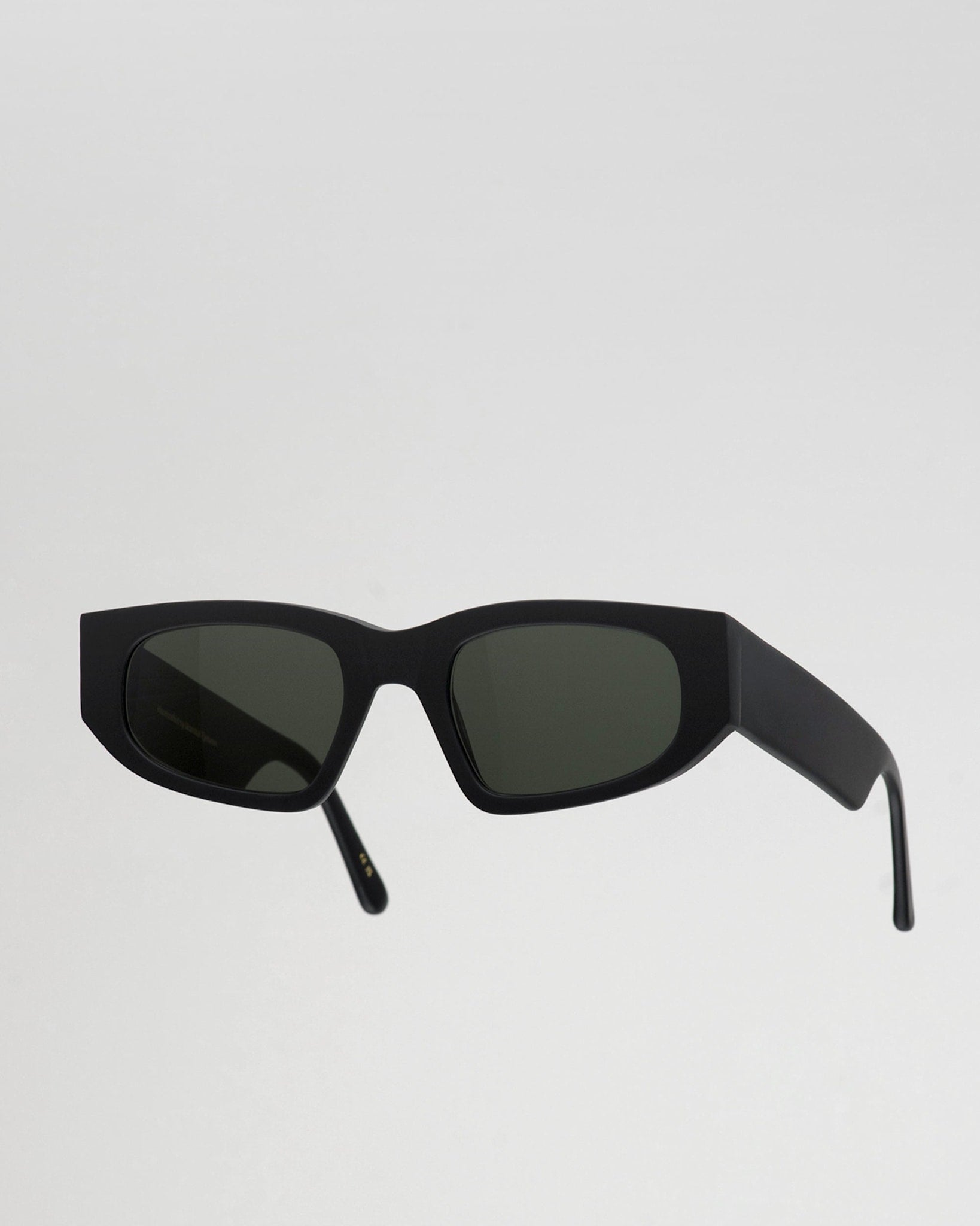 Eclipse matt Black - green solid lens