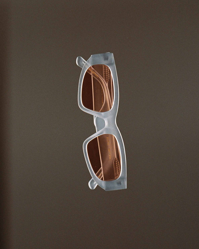 Eclipse matt Grey - orange solid lens