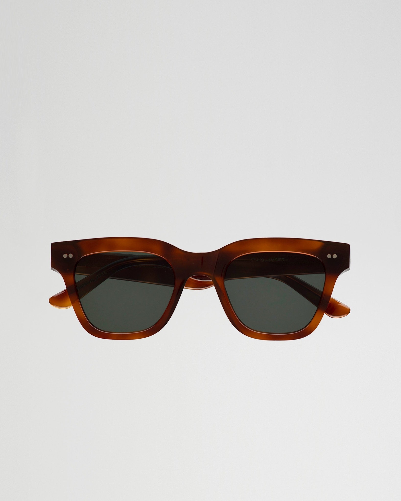 Ellis Amber - green solid lens