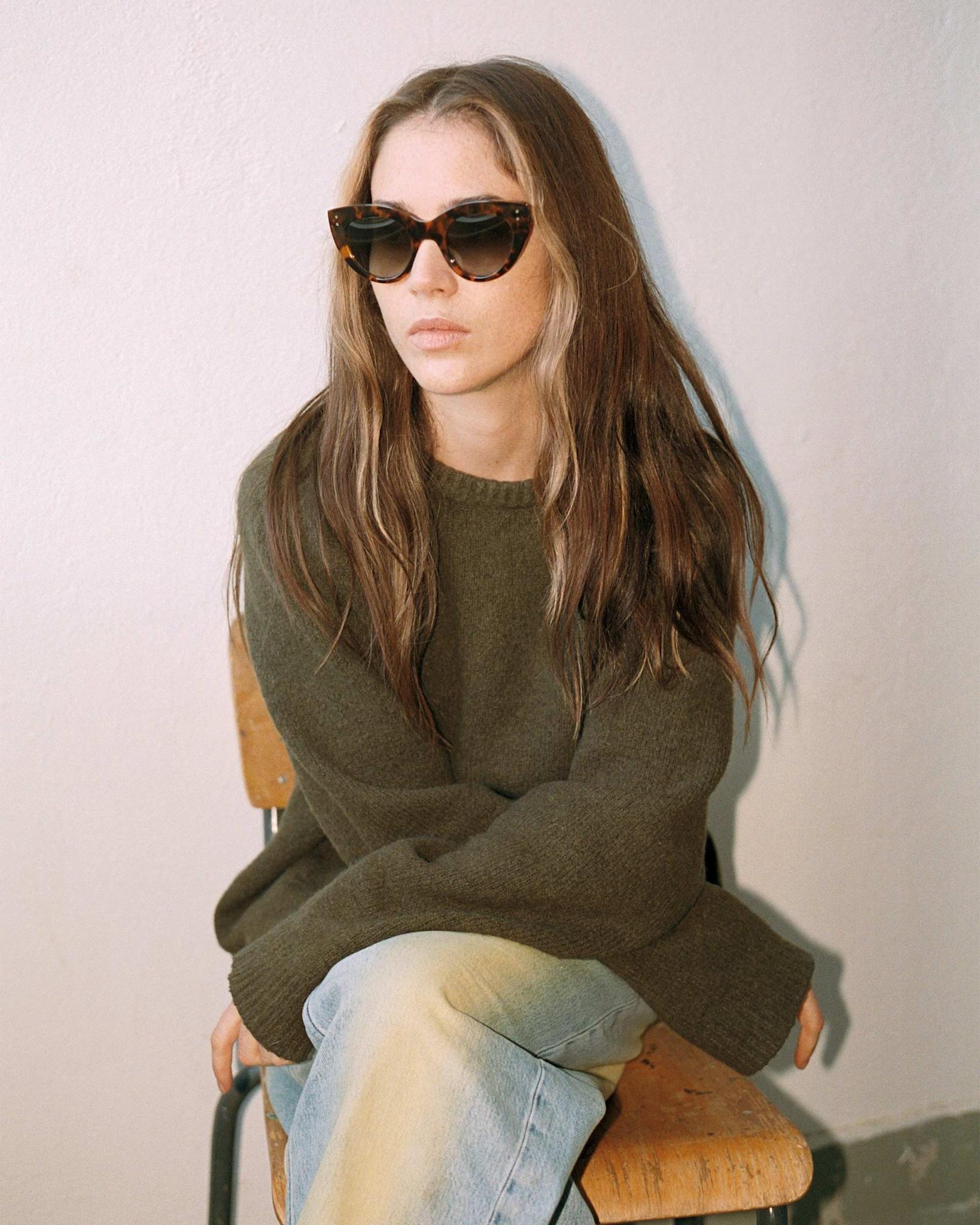 June Havana - grey gradient lens