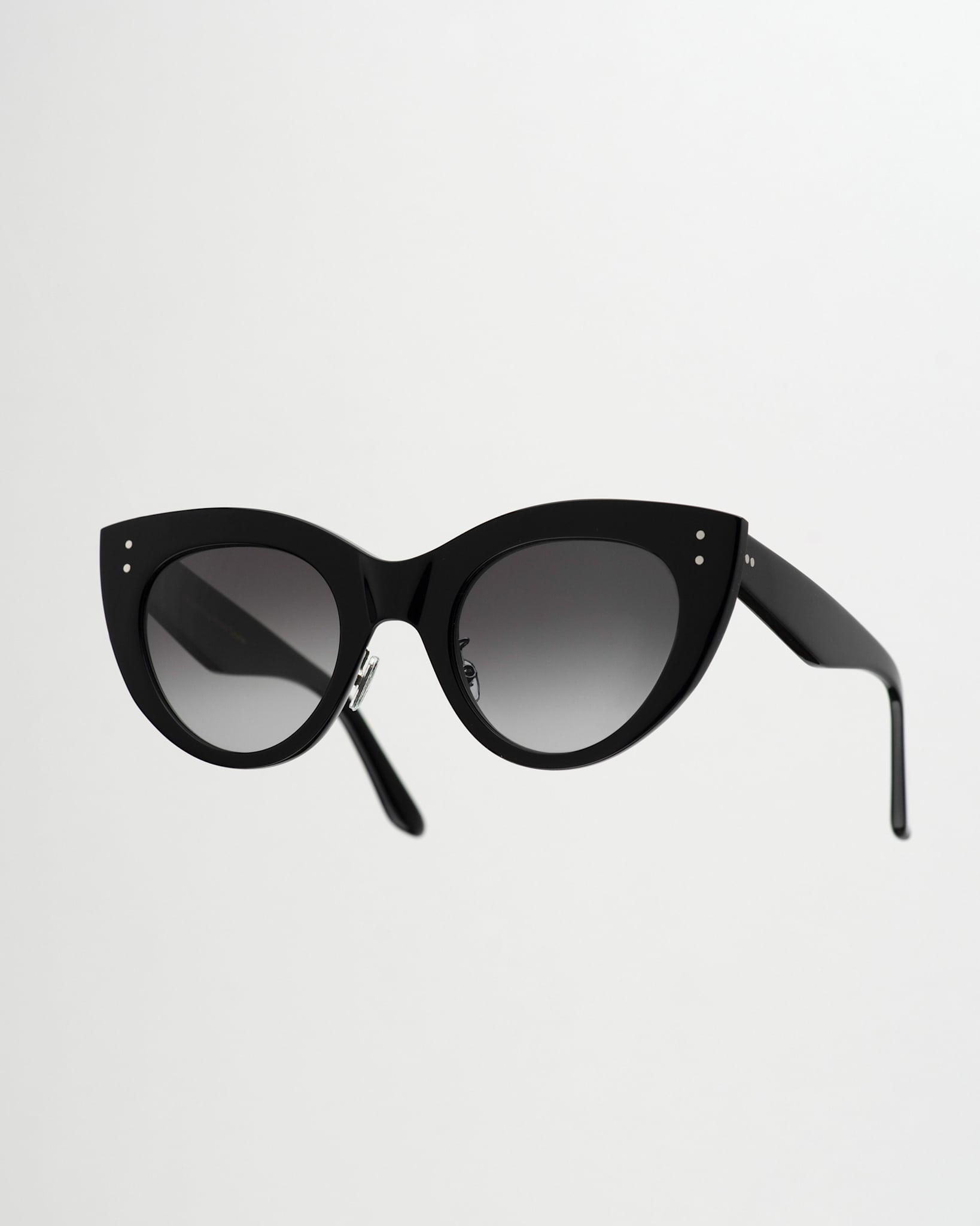 June Black - grey gradient lens