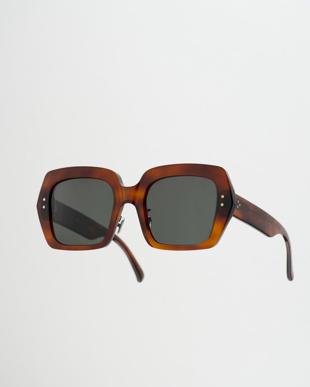 Kaia Amber - green solid lens