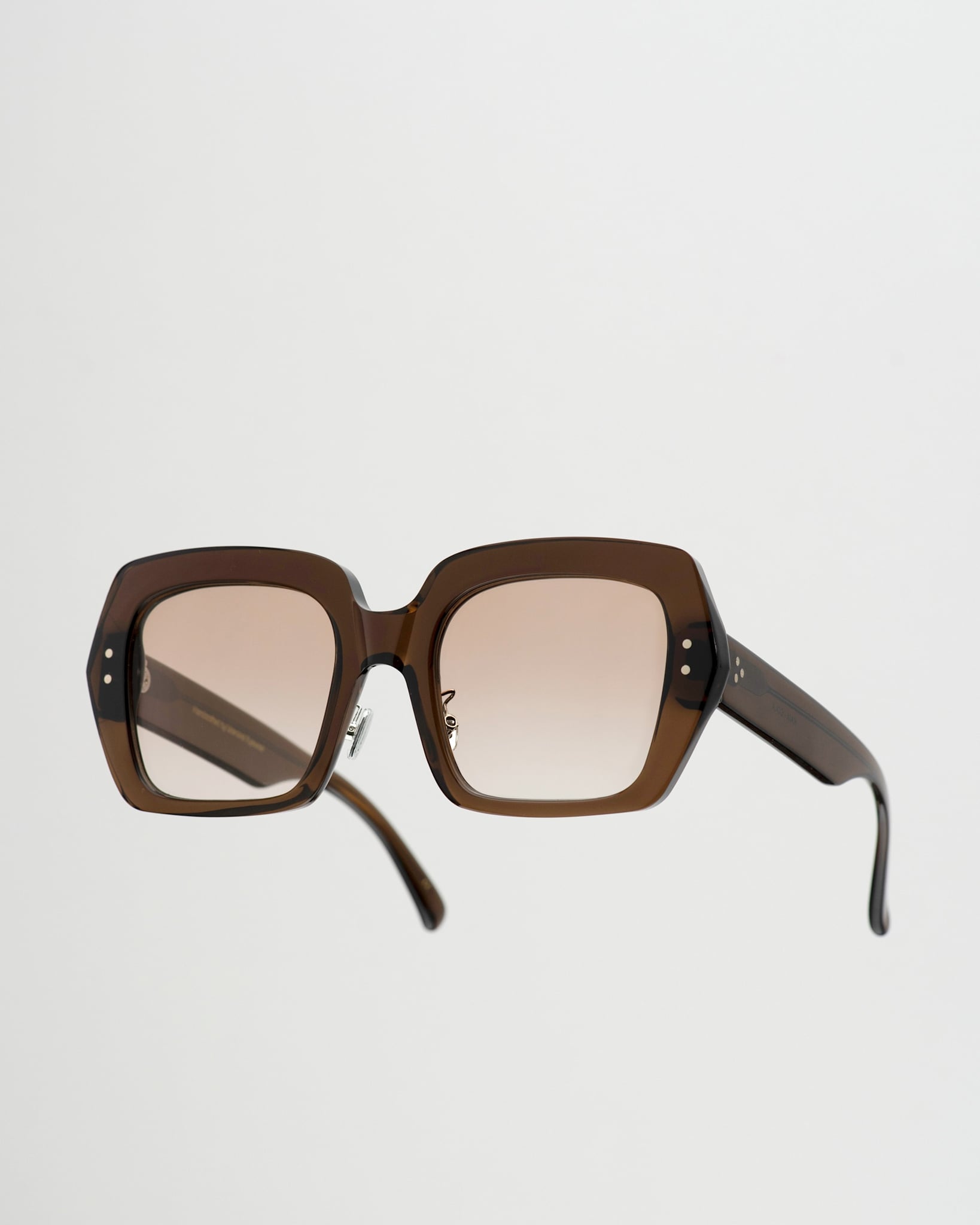 Kaia Cola - brown gradient lens