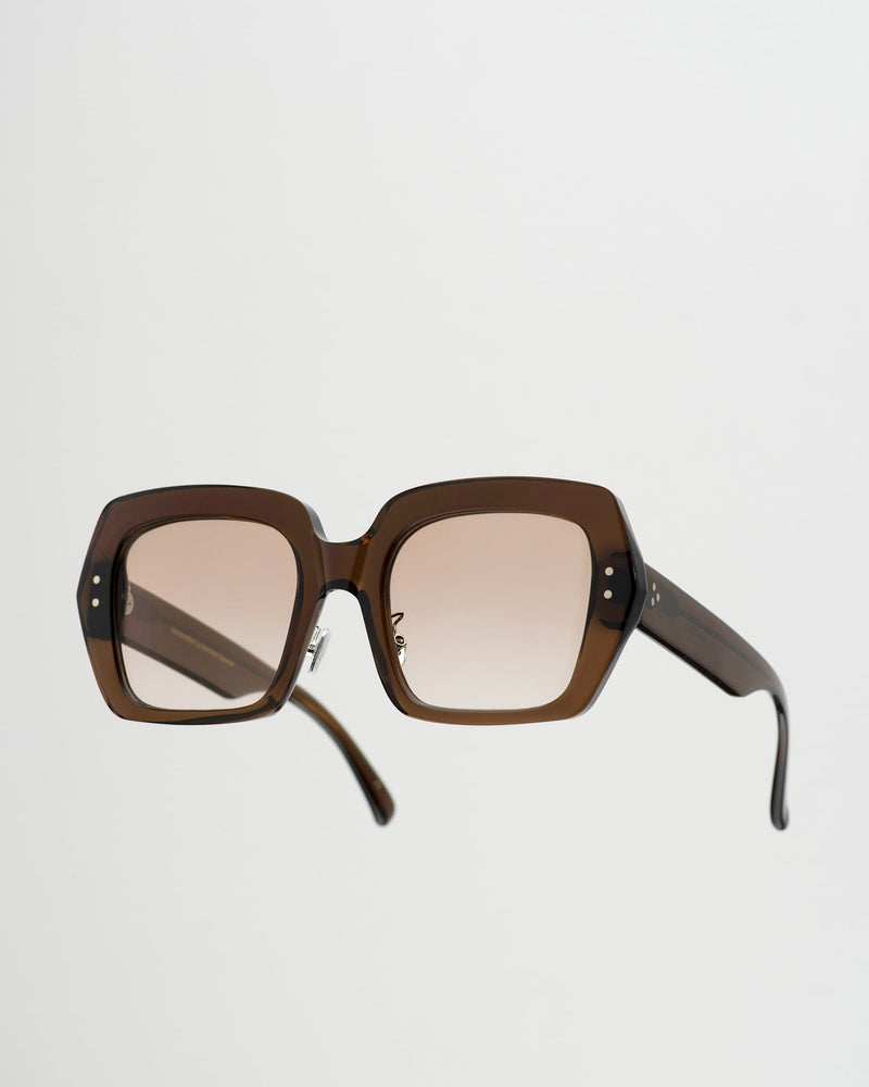 Kaia Cola - brown gradient lens