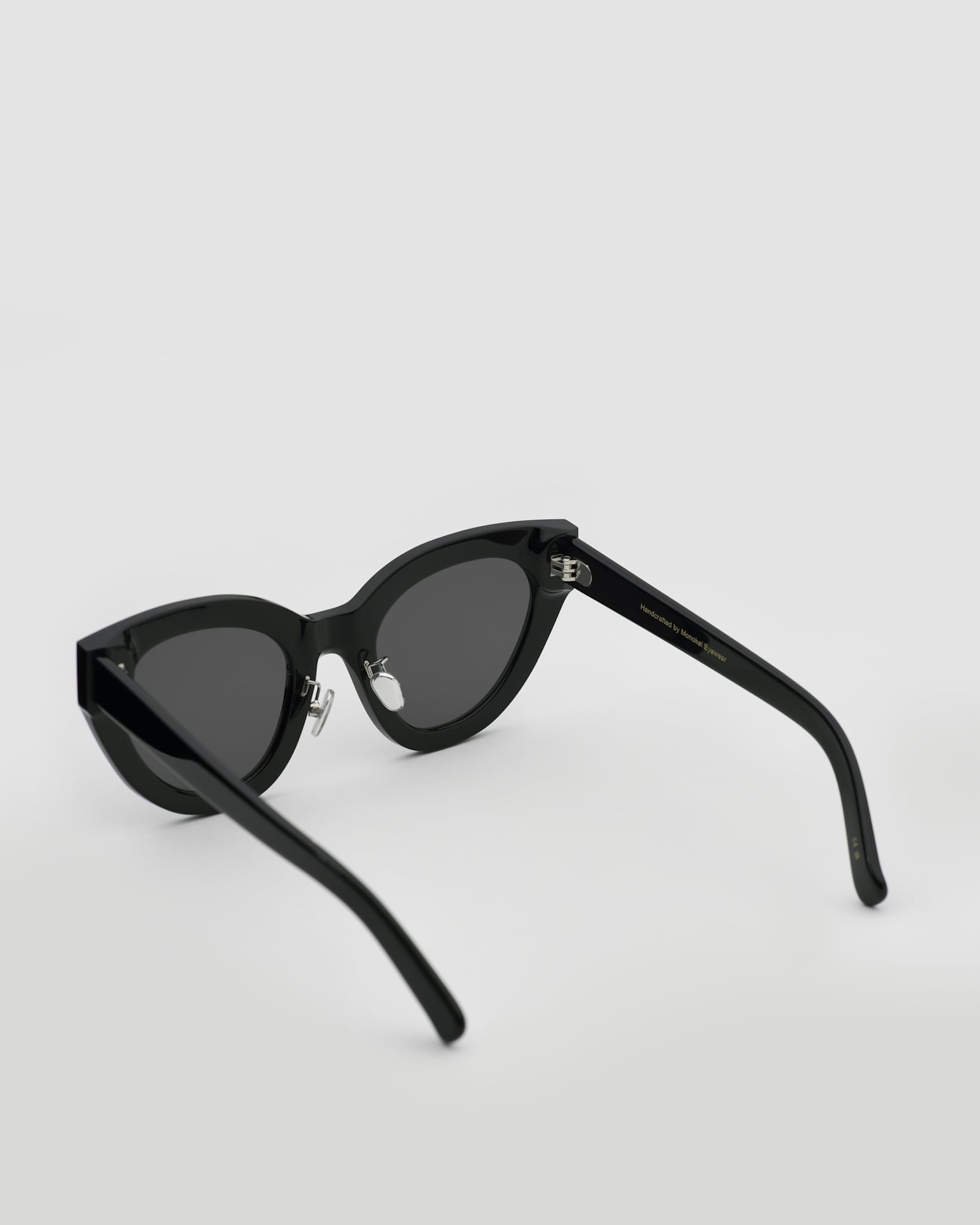 Neko Black - grey solid lens