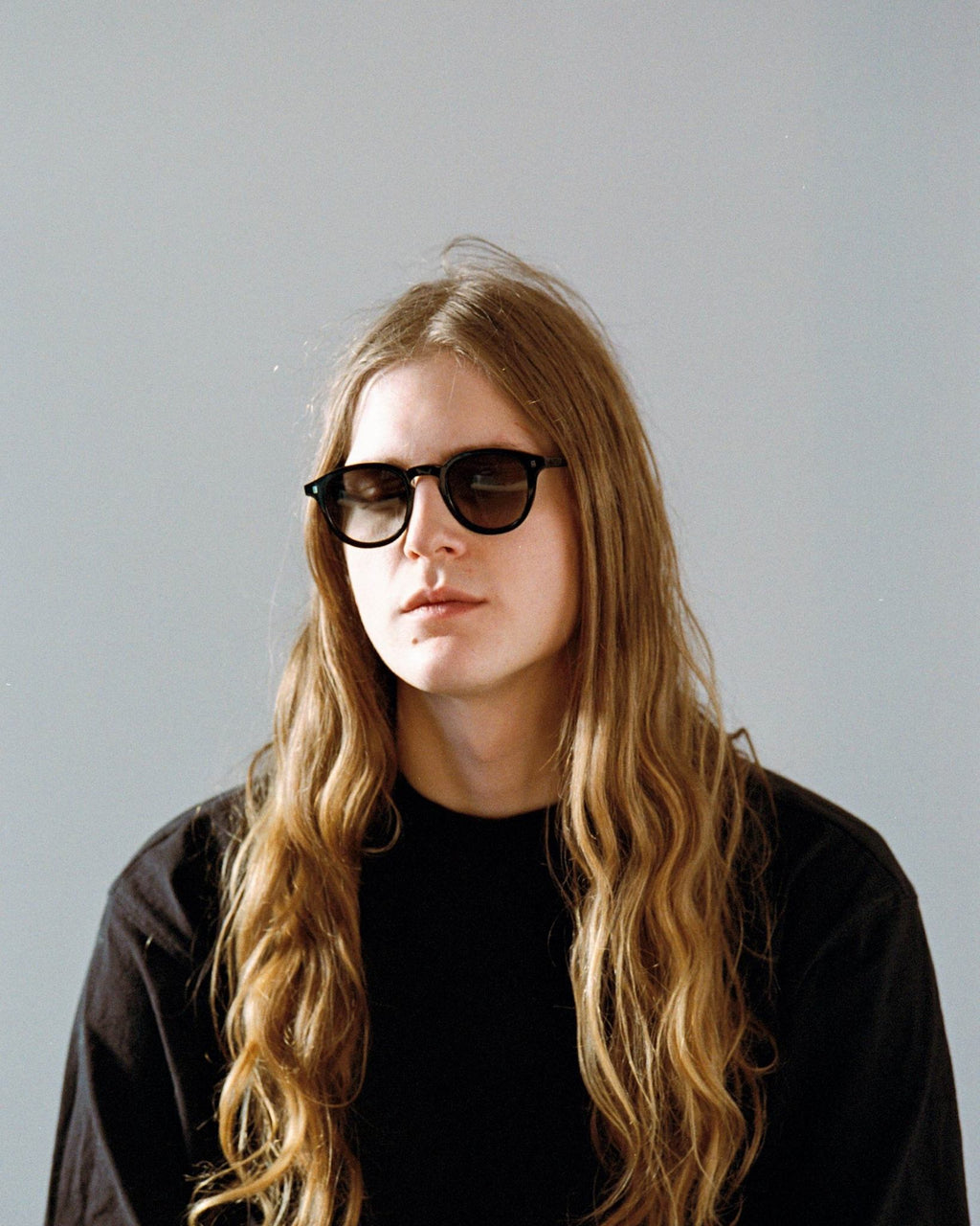 Nelson Black - grey gradient lens
