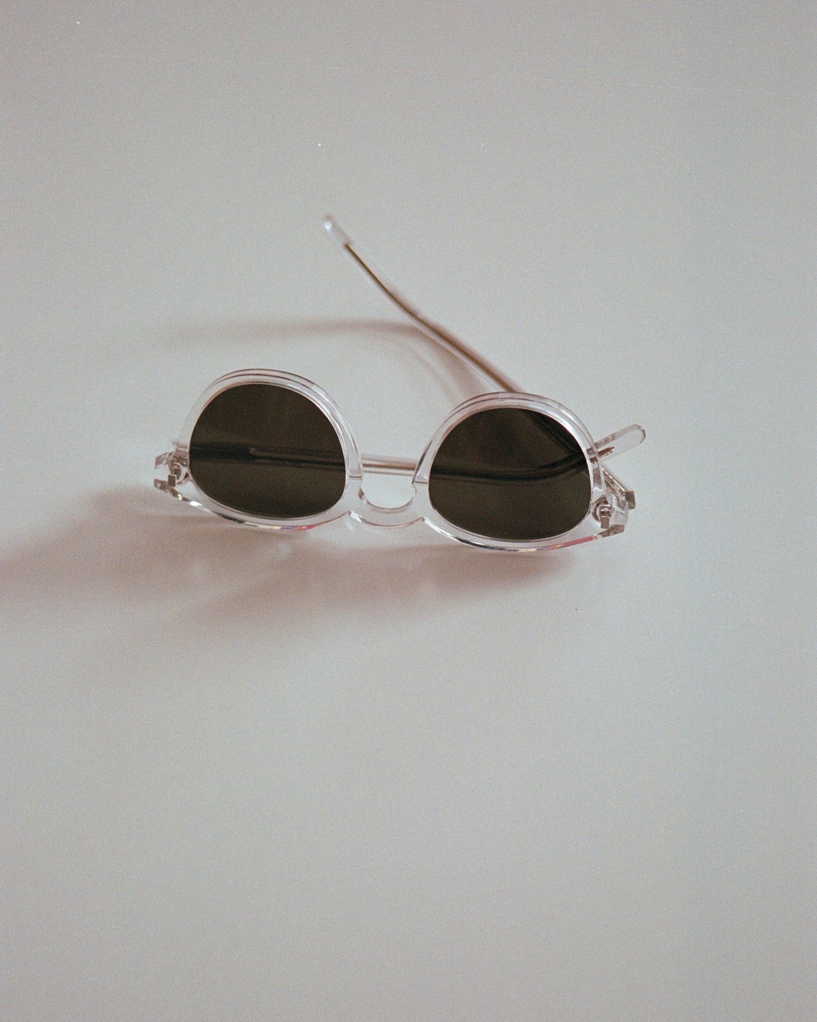 Nelson Crystal - green solid lens