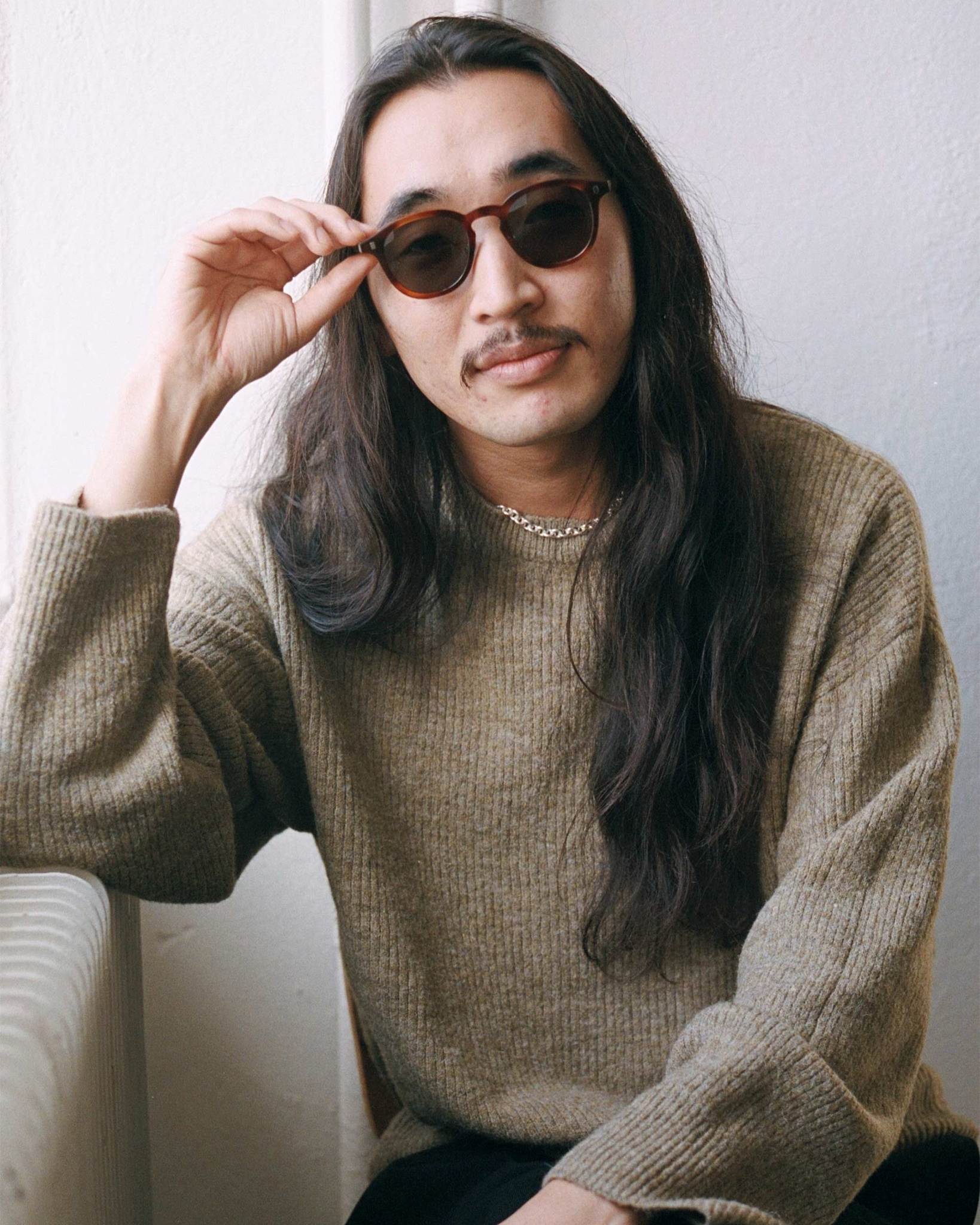Nelson Amber - grey solid lens