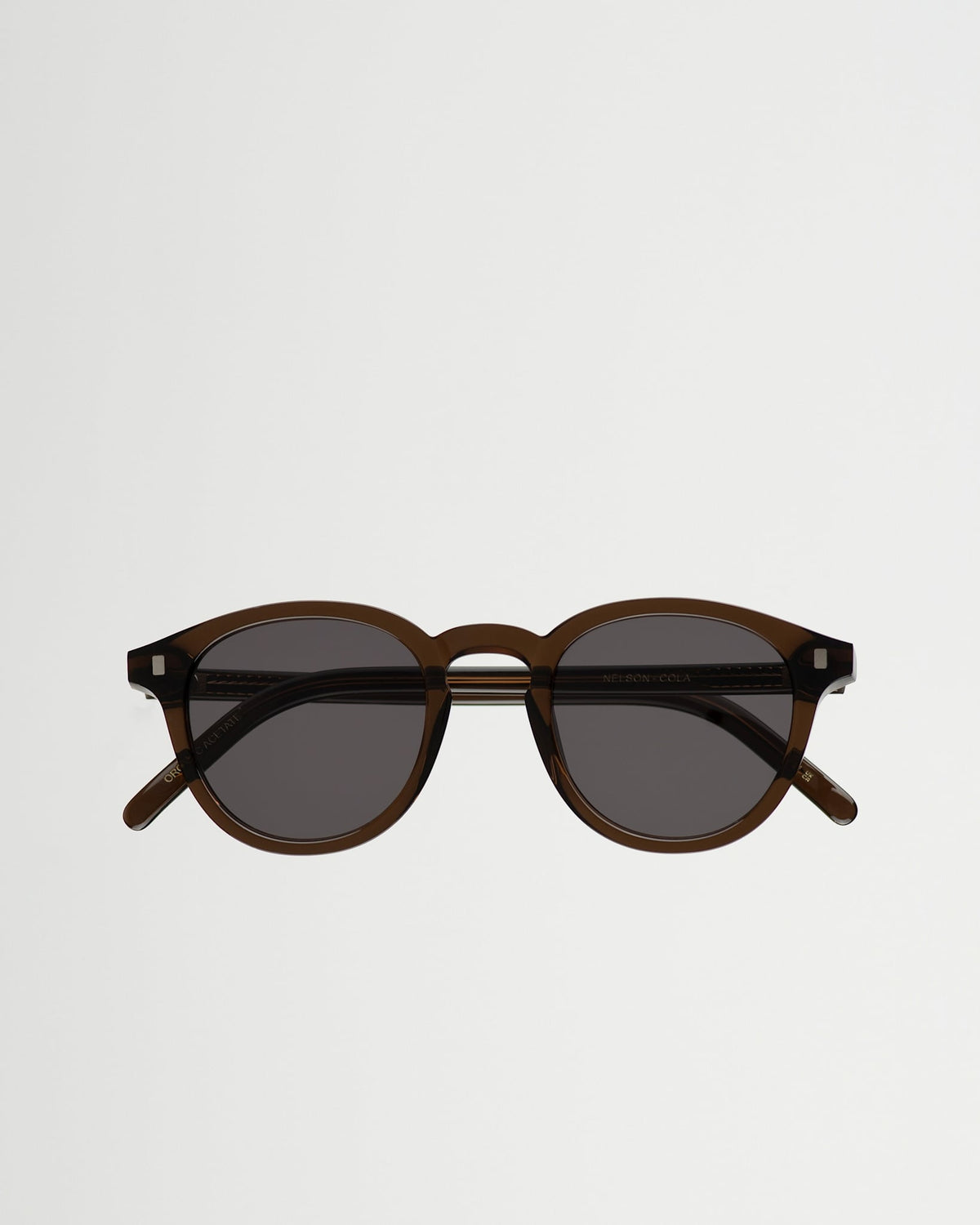 Nelson Cola - grey solid lens